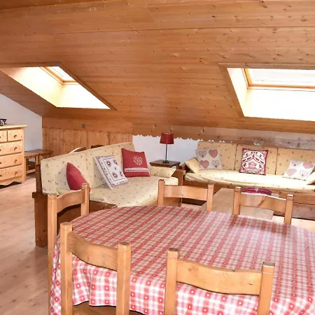 Appartement Grand Duplex 6 Personnes Avec Balcon Dans Les Alpes - Fr-1-464-33